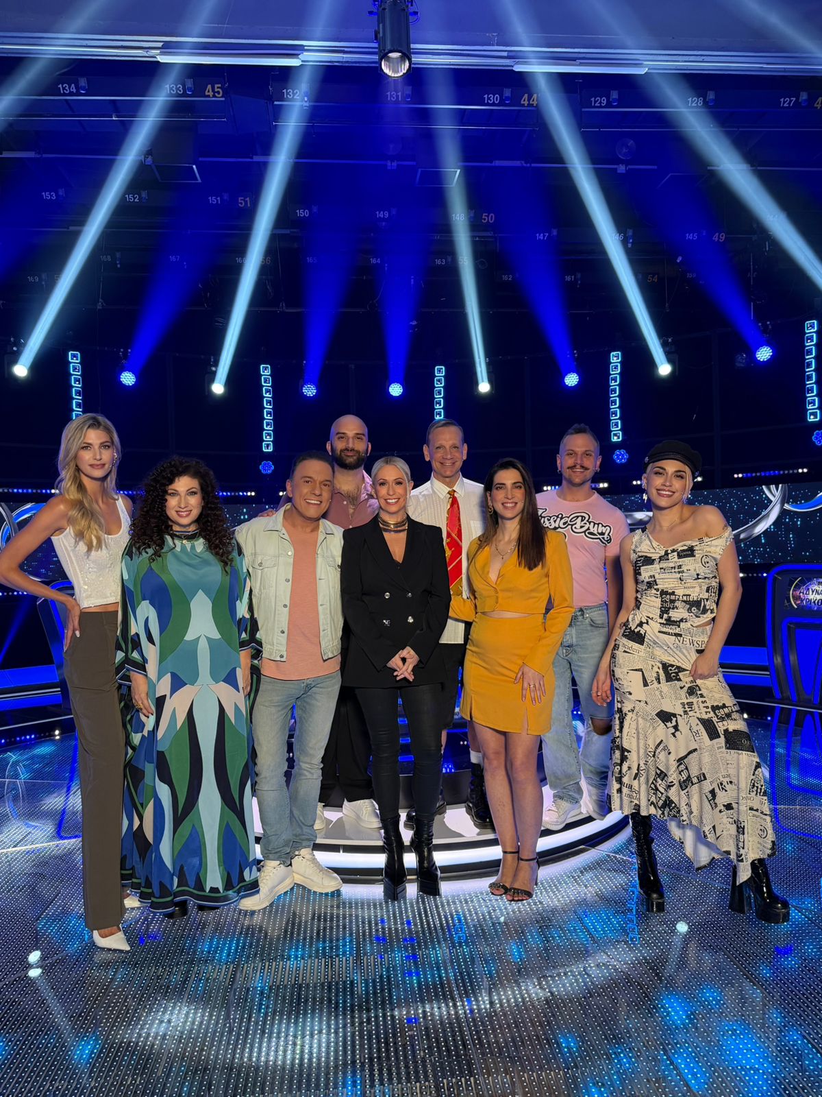 ΑΔΥΝΑΜΟΣ ΚΡΙΚΟΣ CELEBRITY